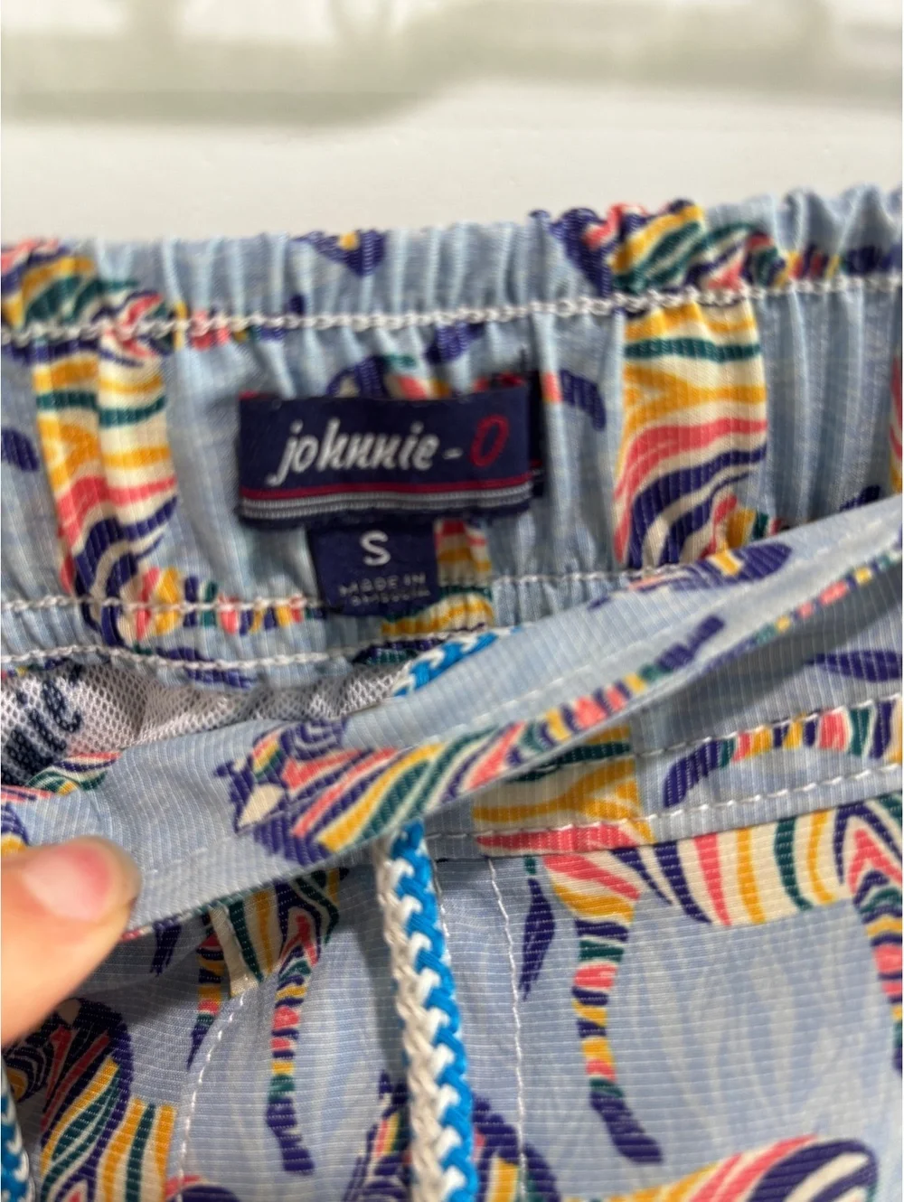 johnnie-O Lorne Men's Gulf Blue Rainbow Zebra Swim Trunks Board Shorts small